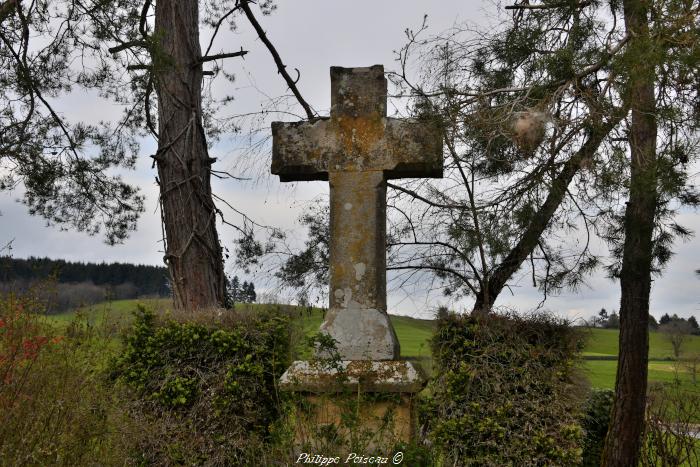 Croix monumentale Guichard