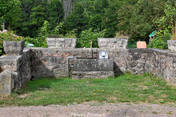 La Fontaine de Lavault-de-Frétoy
