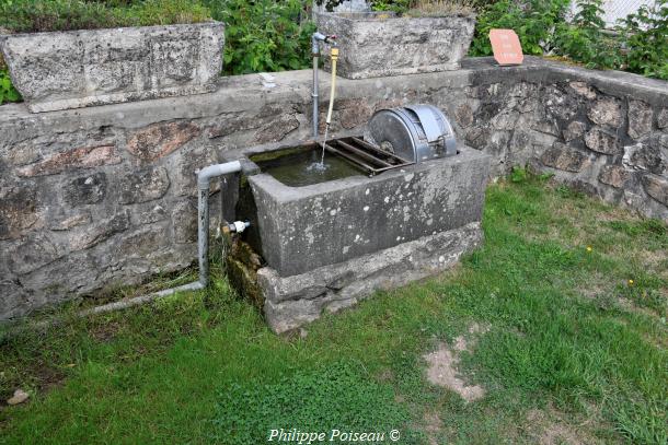 La Fontaine de Lavault-de-Frétoy