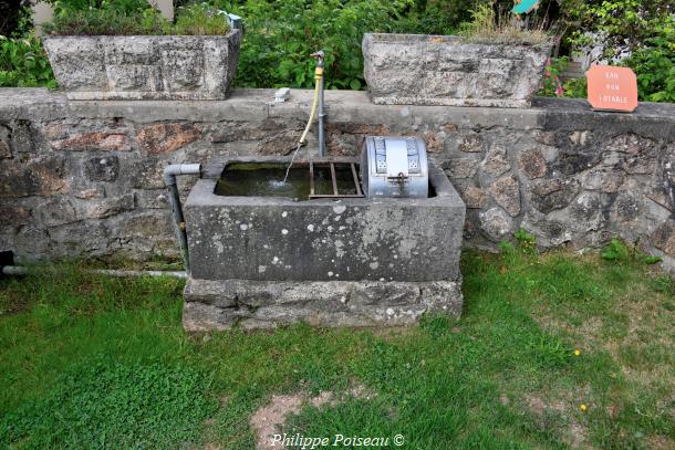 La Fontaine de Lavault-de-Frétoy
