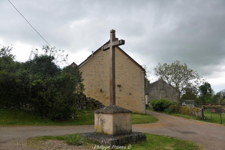 La croix de Coeuillon