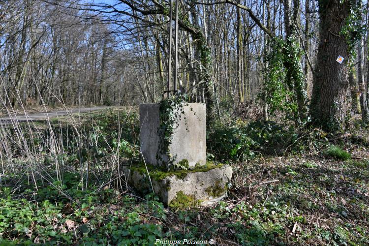 La croix de Créantay