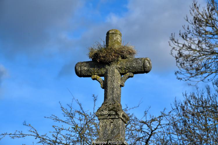 croix couronne
