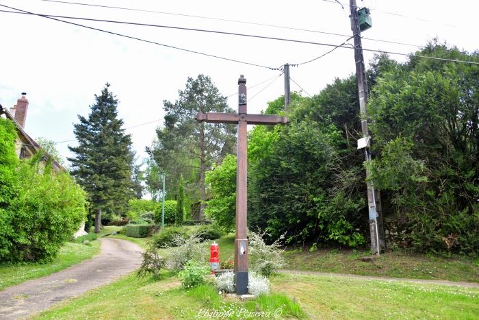 La croix de « Les Jaults »