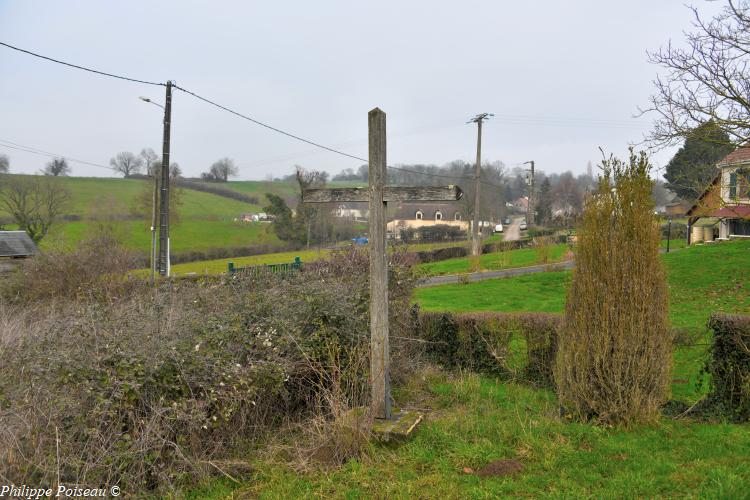 La croix de Mantelet un patrimoine