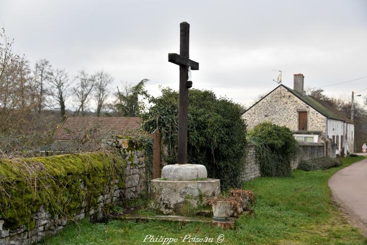 La croix de Marcilly