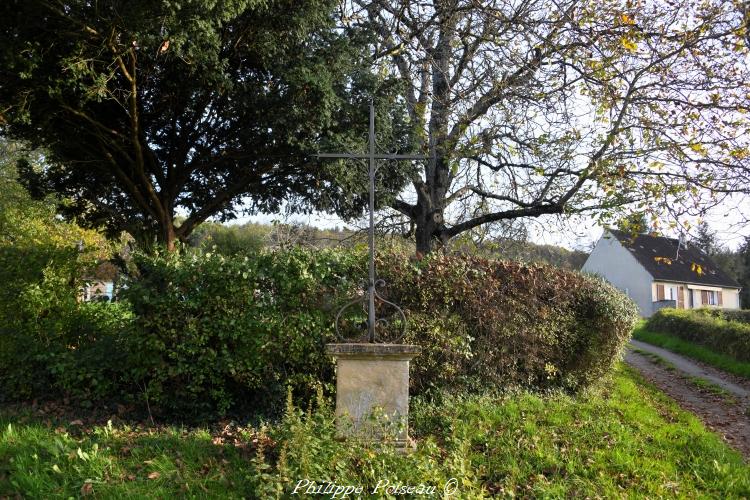 La croix de Mauvron un patrimoine