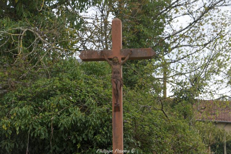 Le crucifix de Mousseaux