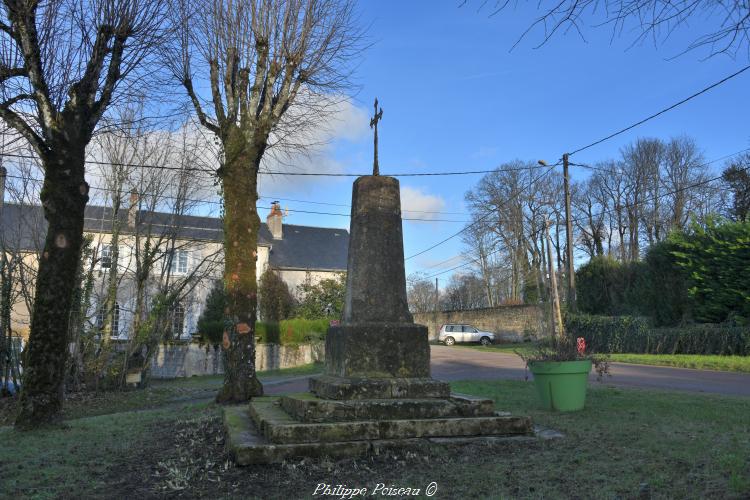 La croix de Prunevaux un beau patrimoine