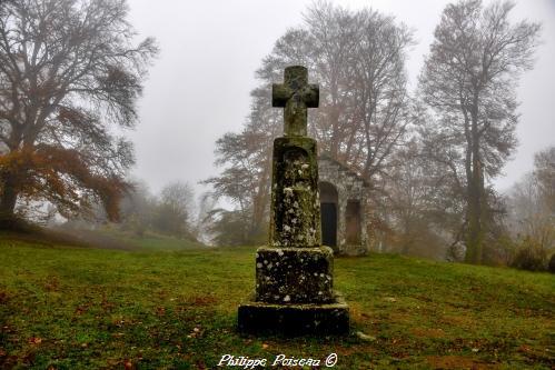 La croix de Saint Martin un monument du Mont Beuvray