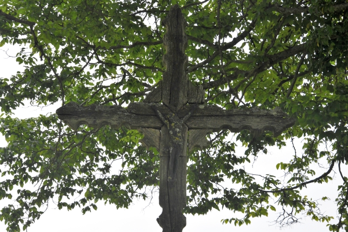 Le crucifix de Vaux d'Amognes