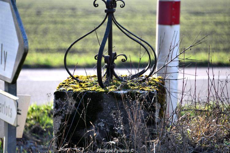 La croix de la rue d'Orléans