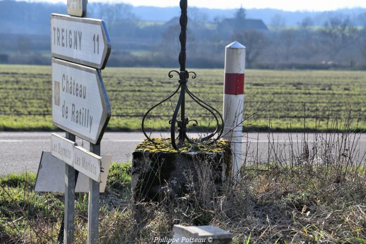 La croix de la rue d'Orléans