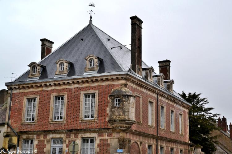 La maison de l'Amiral d'Entrains sur Nohain