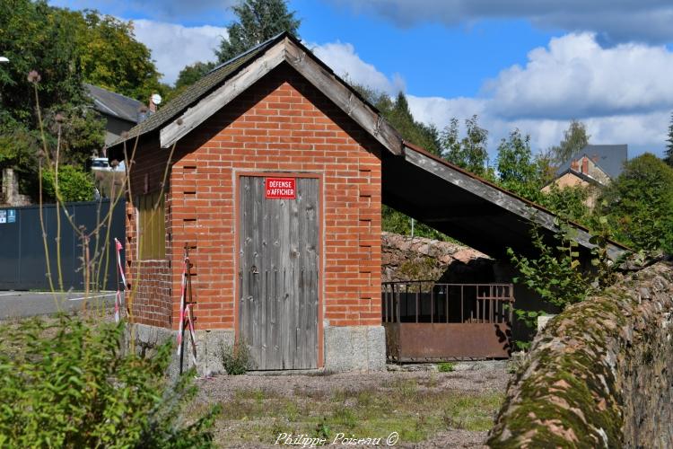 La pesée de Moux en Morvan un patrimoine