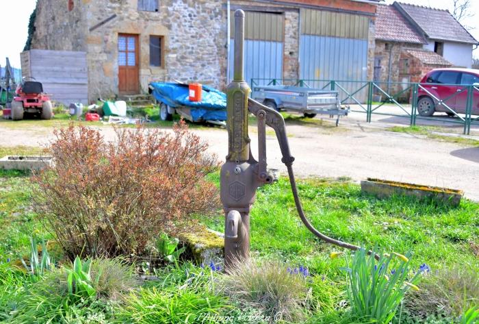 La pompe de Champignolle le Bas un patrimoine