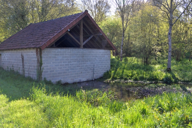 Lavoir de "Les Ormeaux"