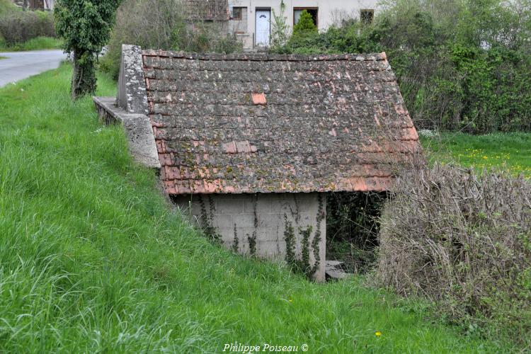 Lavoir saint André de Luzy