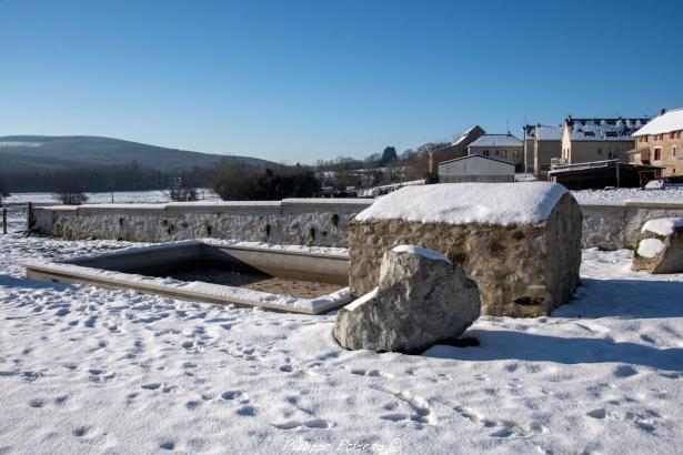 Lavoir du centre d'Arleuf