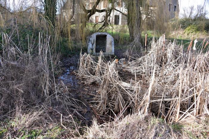 Lavoir du hameau La Vallée