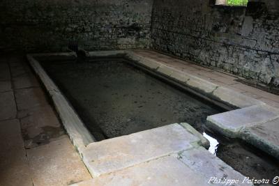 Lavoir du village de Cervenon Nièvre Passion