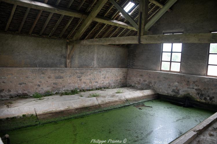 Le lavoir de Cervon