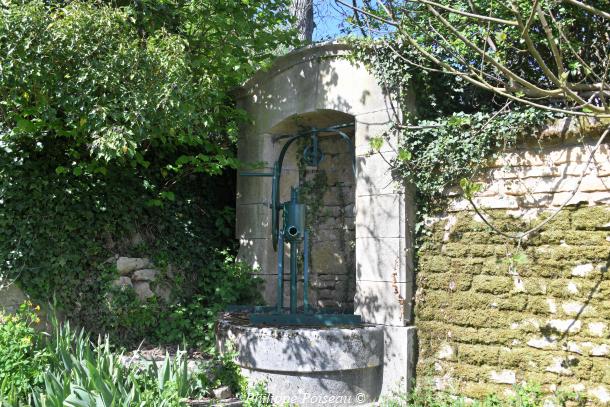 Lavoir de Cungy en plein air