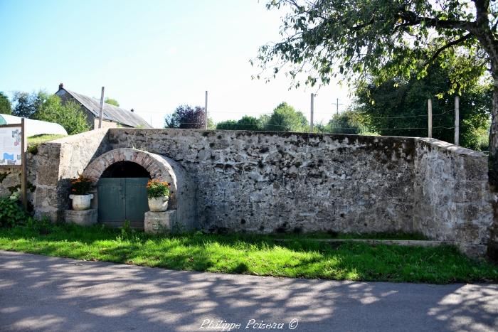 Lavoir de Dun Sur Grandry un patrimoine.