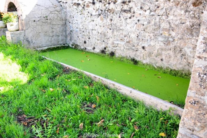 Lavoir de Dun Sur Grandry