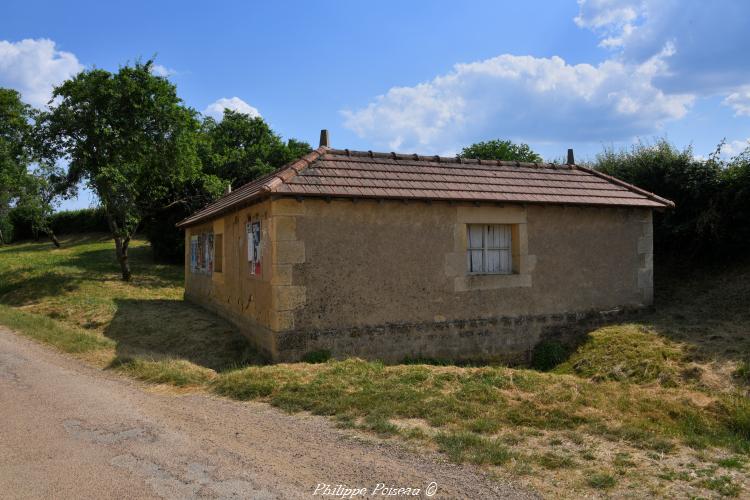 Lavoir de Latrault un beau patrimoine