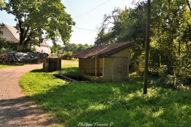 Lavoir de "Les Fossés"