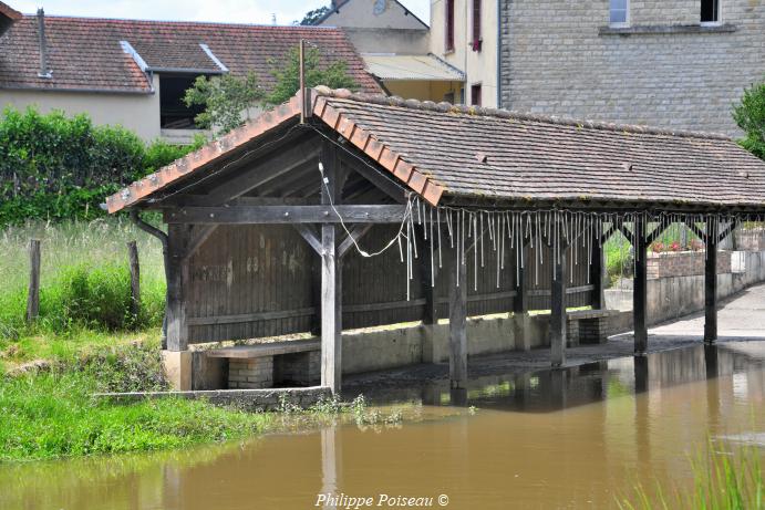 Lavoir de Lucenay-lès-Aix