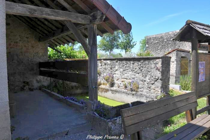 Lavoir du centre de Marnay