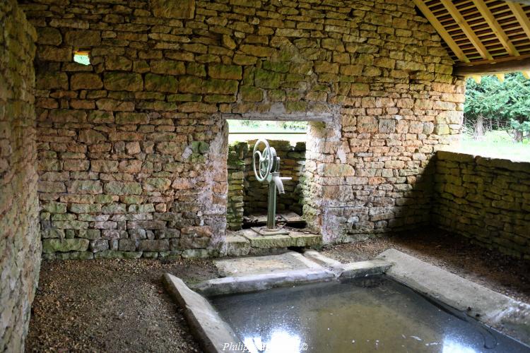 Lavoir de Menetou