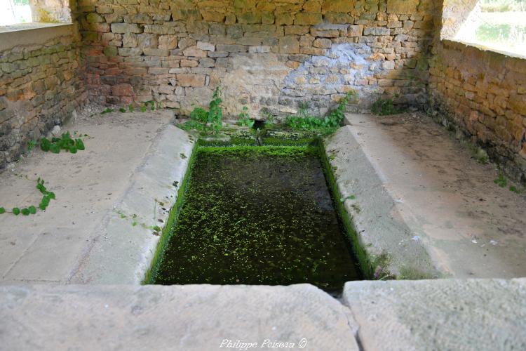 Lavoir de Neuzy