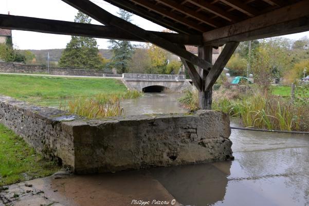 Lavoir de Nuars sur l'Armance