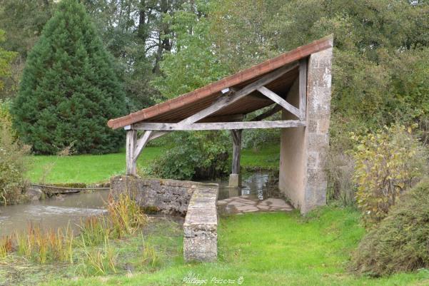 Lavoir de Nuars sur l’Armance un beau patrimoine