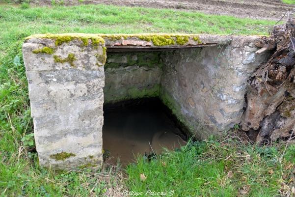 Lavoir du village de Pazy