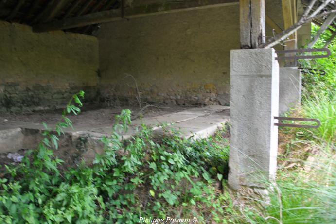 Le lavoir de Pillès