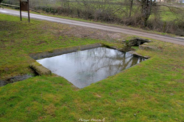 Le lavoir de Ravisy