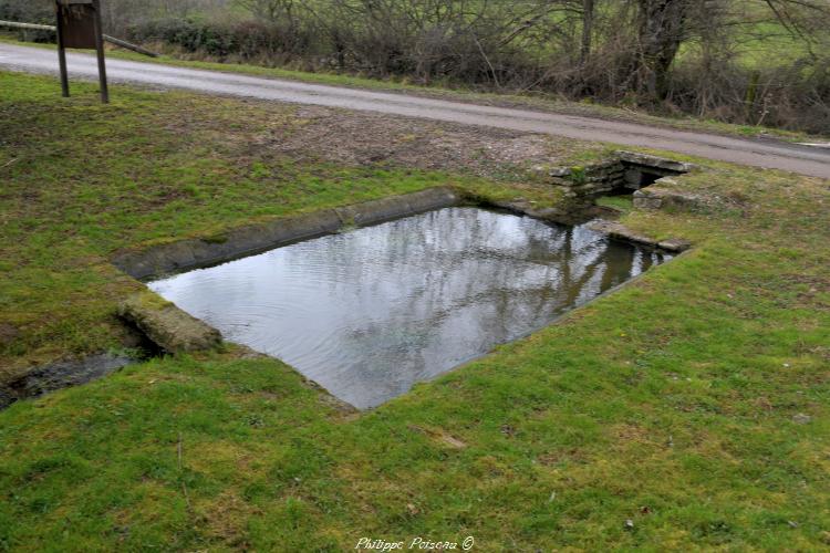 Le lavoir de Ravisy