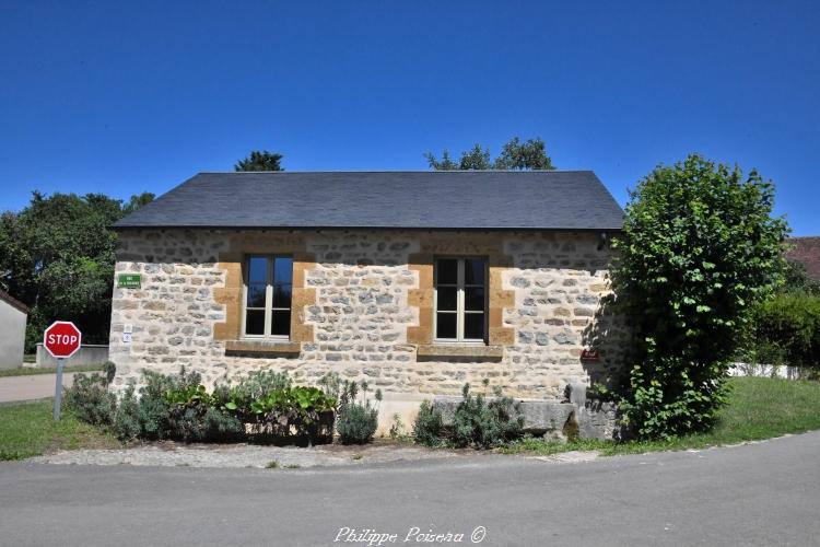 Lavoir de Ruages un patrimoine vernaculaire