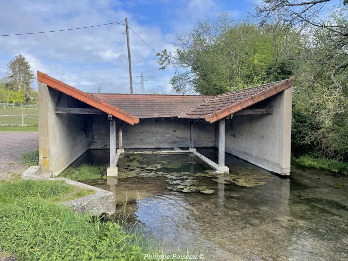 Lavoir de Varennes Vauzelles