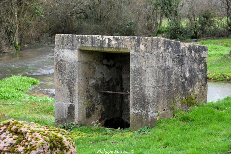 Lavoir de plein air de Chérault