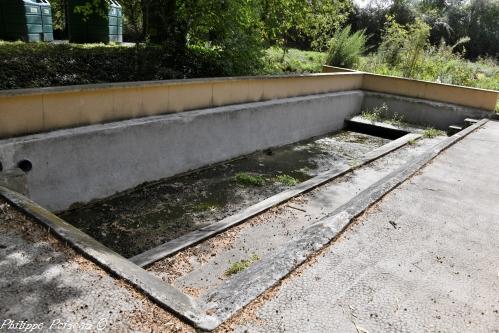 Lavoir de l'Étang des Granges Nièvre Passion