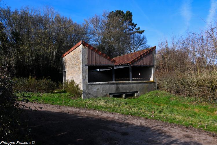 Lavoir du Bas de La Celle un patrimoine vernaculaire