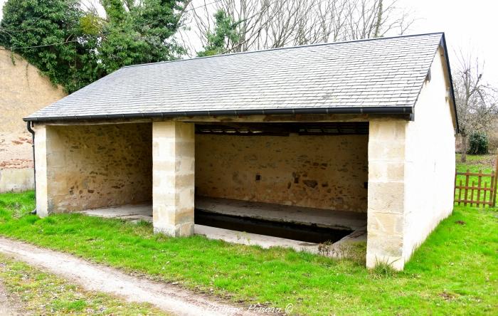 Lavoir du Bourg de Saint-Franchy