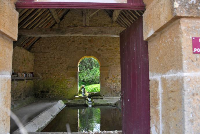 Lavoir de la "Gueule Du Loup"