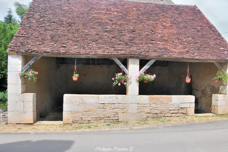 Lavoir du bas de Courcelles un patrimoine