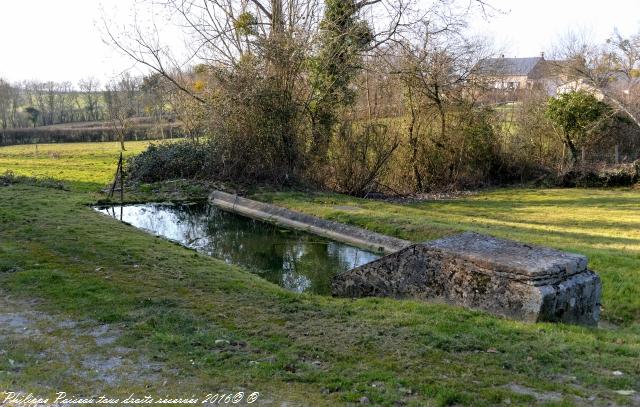 Lavoir du hameau de Chamnay